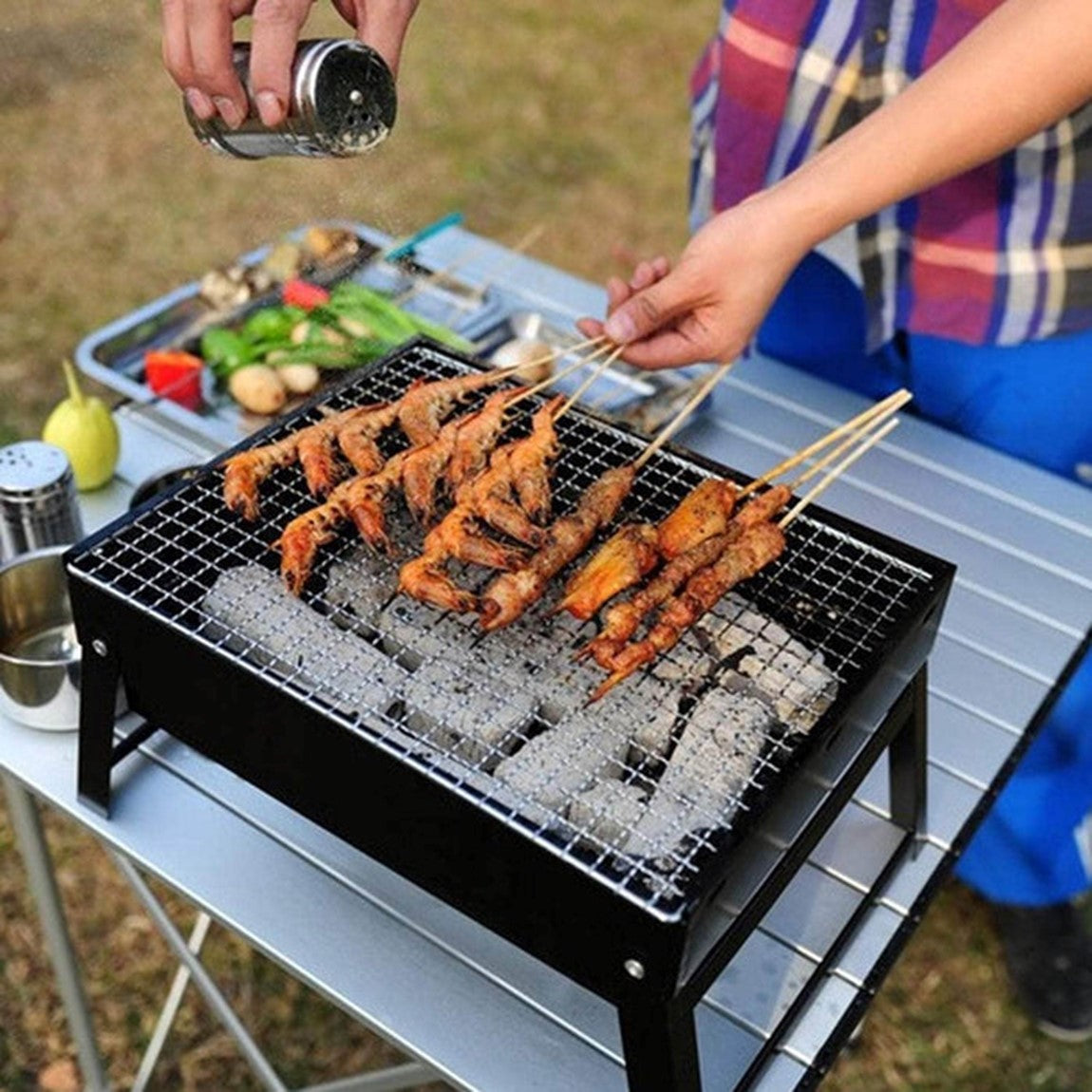 Parrilla de Carbón Portátil de Acero